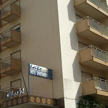 Iate Lägenhetshotell 3*